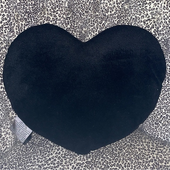 Rinstone Playboy Pillow🖤 - Picture 6 of 8